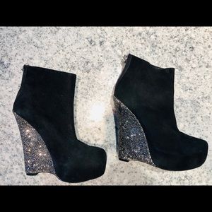 Alejandro Ingelmo Swarovski Crosby Heel